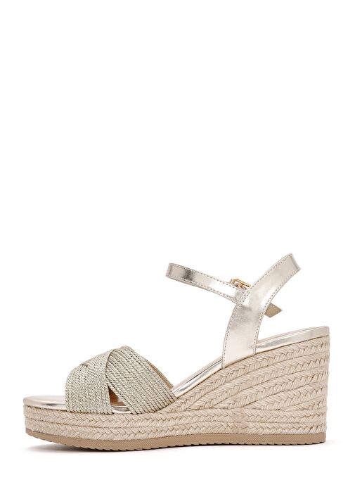 Kadın Altın Bilekten Bantlı Metalik Dolgu Topuklu Espadril 25SFE480632 - Görsel 4