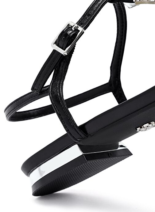 Kadın Siyah Taşlı Parmak Arası Sandalet 25SFE481032 - Görsel 9