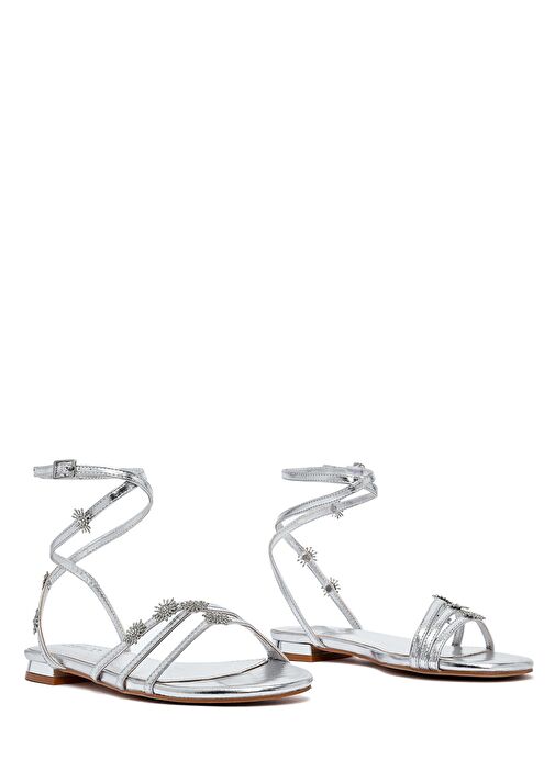 Kadın Gümüş Bilekten Tokalı Taşlı Sandalet 25SFE481132 - Görsel 4