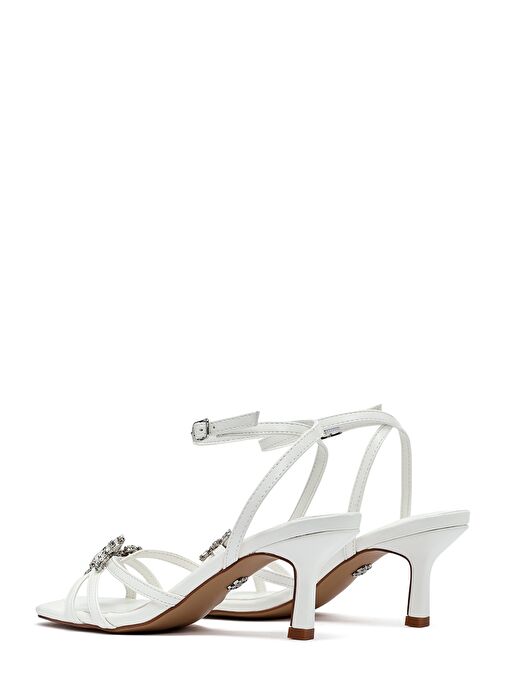 Kadın Beyaz Bilekten Tokalı Taşlı İnce Kısa Topuklu Sandalet 25SFE481818 - Görsel 7