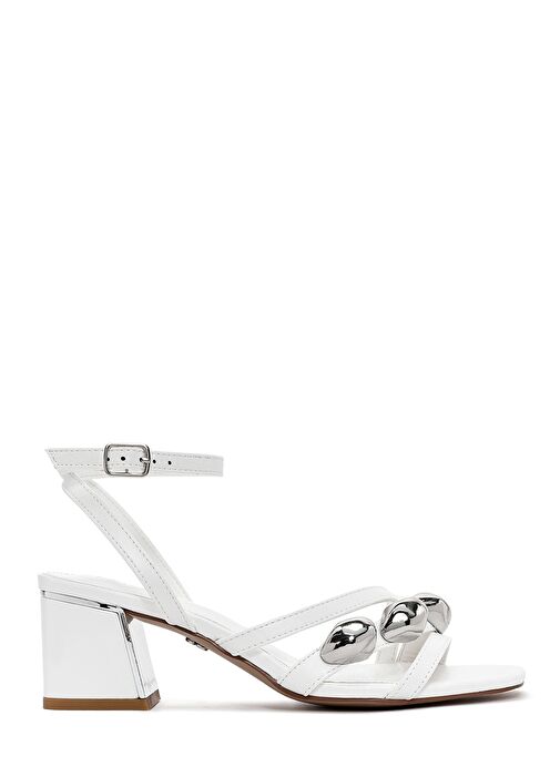 Kadın Beyaz Bilekten Tokalı Kısa Kalın Topuklu Sandalet 25SFE481418 - Görsel 2