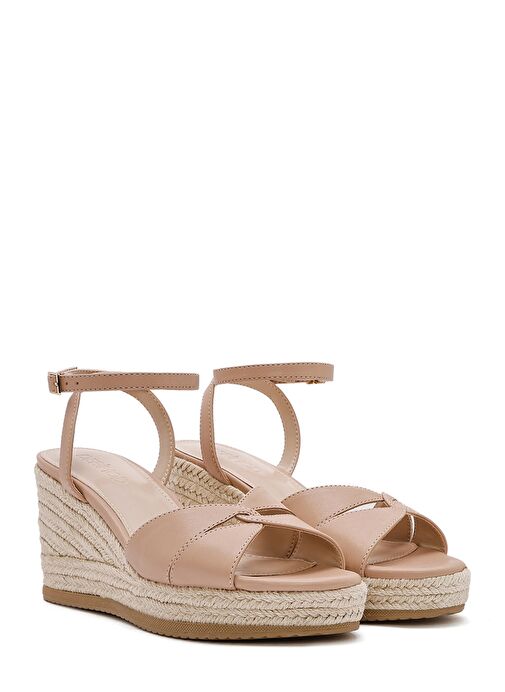 Derimod Derimod Kadın Bej Bilekten Tokalı Dolgu Topuklu Espadril Sandalet 25SFE482318 Sandalet & Terlik | Boyner Bej - 4. görsel