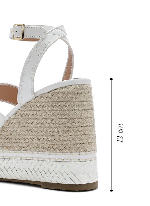 Kadın Beyaz Bilekten Tokalı Dolgu Topuklu Espadril Sandalet 25SFD443218 - Görsel 3