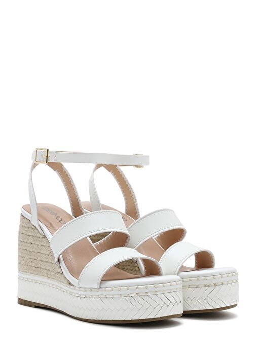 Kadın Beyaz Bilekten Tokalı Dolgu Topuklu Espadril Sandalet 25SFD443218 - Görsel 4