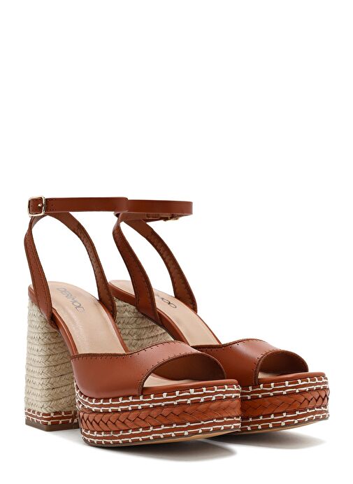 Kadın Taba Bilekten Tokalı Platform Yüksek Kalın Topuklu Sandalet 25SFD443118 - Görsel 4