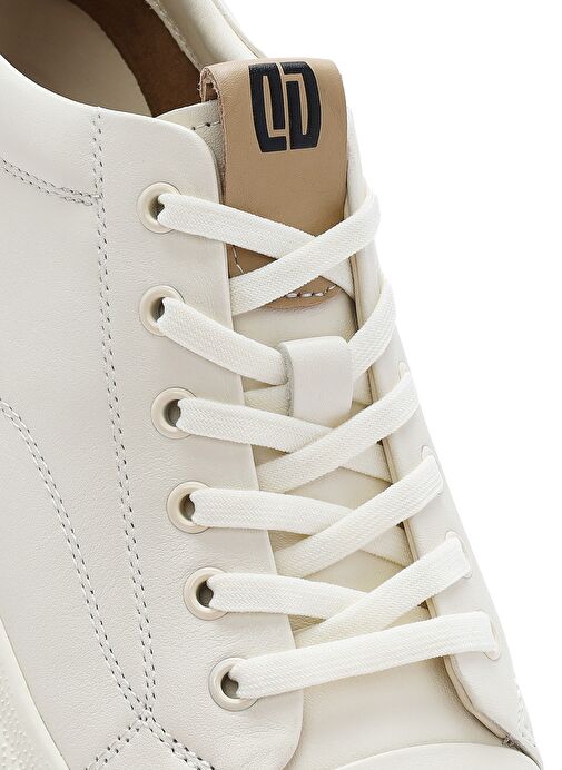 Erkek Beyaz Bağcıklı Deri Sneaker 25SFD692718 - Görsel 9