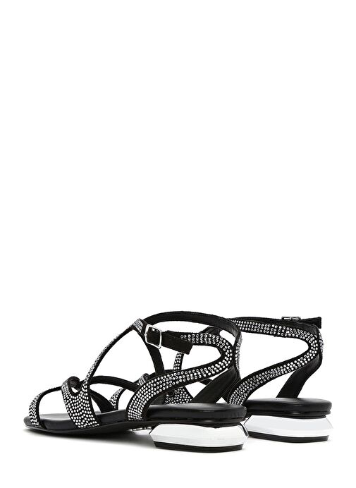 Kadın Siyah Taşlı Tokalı Sandalet 25SFD4420TS - Görsel 6