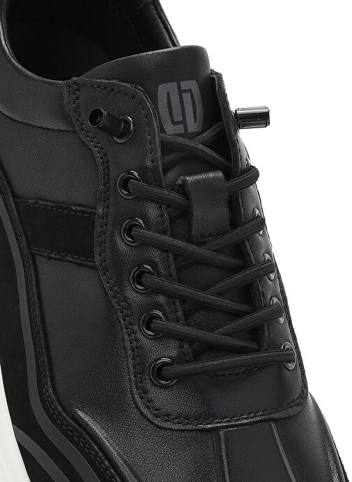 Erkek Siyah Bağcıklı Kalın Tabanlı Deri Sneaker 25SFD693518 - Görsel 9