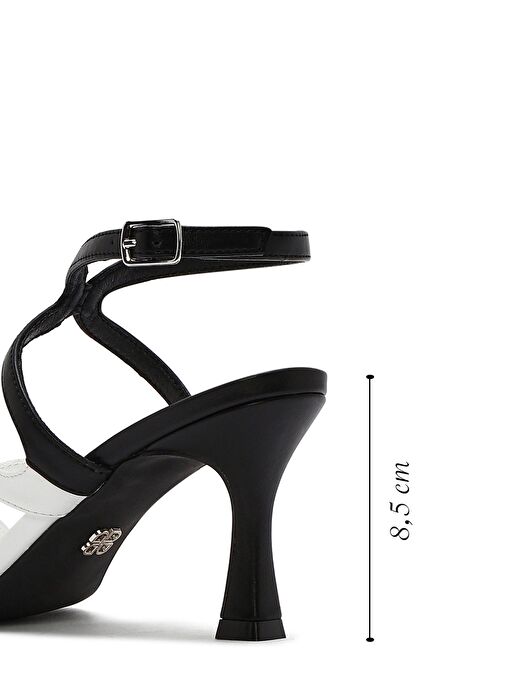 Kadın Siyah Bilekten Tokalı İnce Topuklu Sandalet 25SFD442718 - Görsel 3