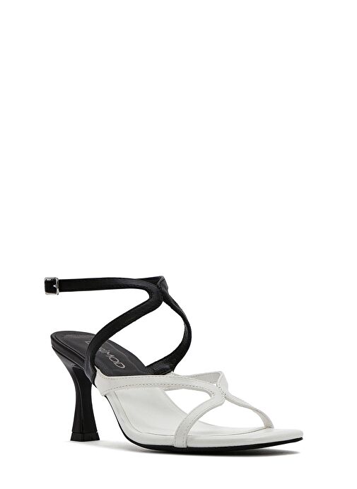 Kadın Siyah Bilekten Tokalı İnce Topuklu Sandalet 25SFD442718 - Görsel 8