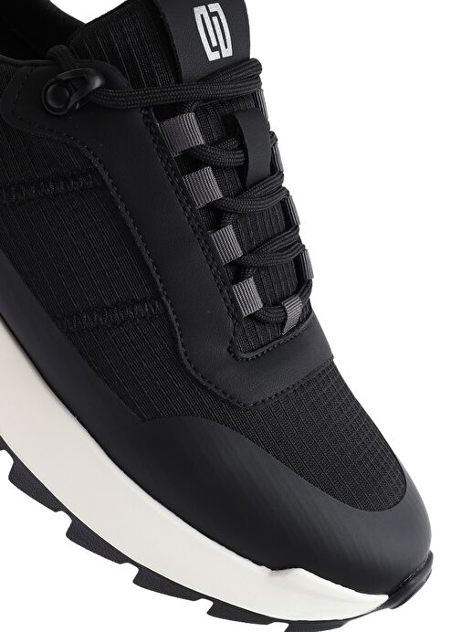 Erkek Siyah Bağcıklı Kalın Tabanlı Deri Sneaker 25SFD69536F - Görsel 9
