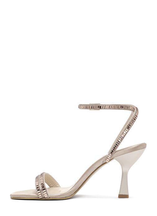 Kadın Bej Bilekten Tokalı Taşlı İnce Topuklu Sandalet 25SFE3911TS - Görsel 5