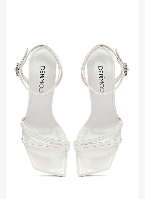 Kadın Beyaz Bilekten Tokalı Taşlı İnce Topuklu Rugan Sandalet 25SFE391416 - Görsel 9