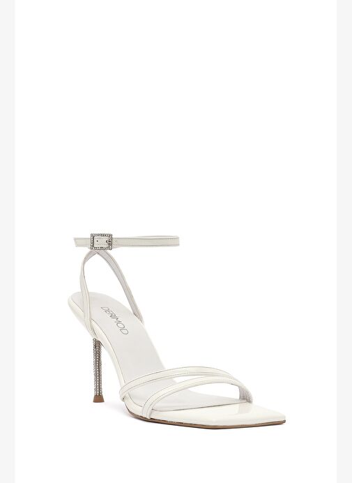 Kadın Beyaz Bilekten Tokalı Taşlı İnce Topuklu Rugan Sandalet 25SFE391416 - Görsel 8