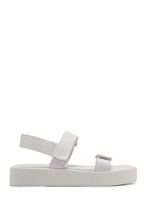 Kadın Beyaz Kalın Tabanlı Sandalet 25SFE481318 - Görsel 2