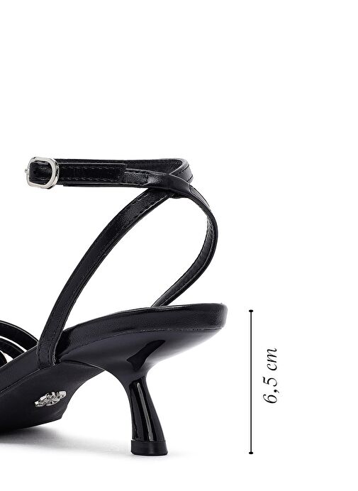 Kadın Siyah Bilekten Tokalı Kısa İnce Topuklu Sandalet 25SFE451518 - Görsel 3