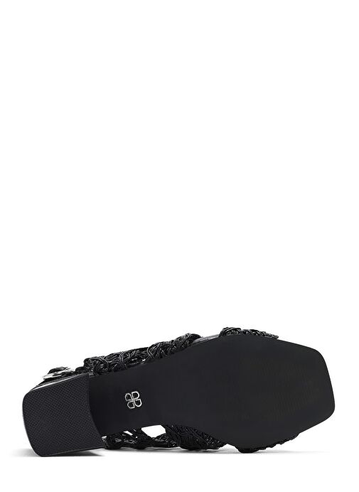 Kadın Siyah Örgülü Metalik Kalın Kısa Topuklu Sandalet 25SFD440632 - Görsel 6
