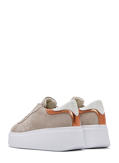 Kadın Bej Bağcıklı Kalın Tabanlı Süet Deri Sneaker 25SFD371510 - Görsel 6