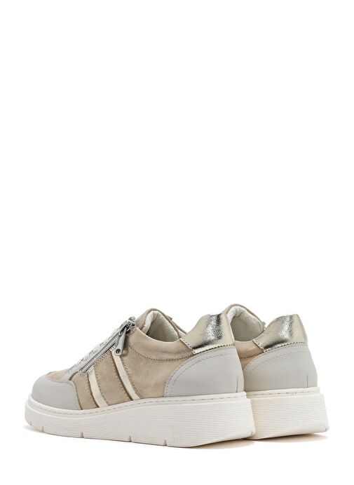 Kadın Bej Bağcıklı Kalın Tabanlı Deri Sneaker 25SFD371814 - Görsel 6