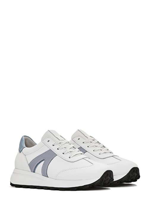 Kadın Beyaz Bağcıklı Deri Sneaker 25SFD372218 - Görsel 4