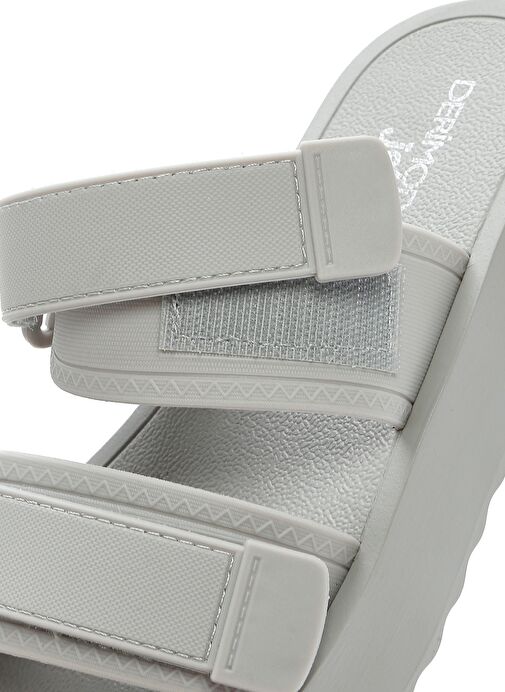 Kadın Gri Bantlı Kalın Tabanlı Jelly Terlik 25SFE4751PV - Görsel 9