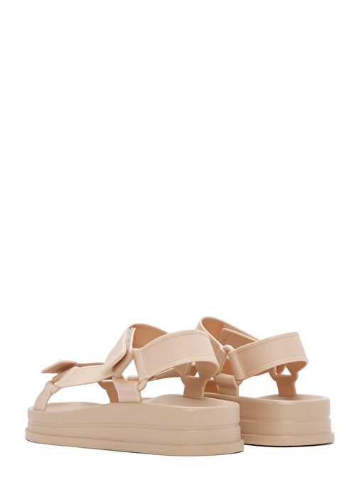 Kadın Bej Bantlı Kalın Tabanlı Jelly Sandalet 25SFE4752PV - Görsel 6