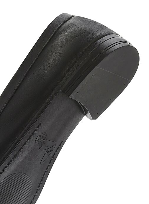 Kadın Siyah Tokalı Deri Loafer 25SFD351518 - Görsel 9