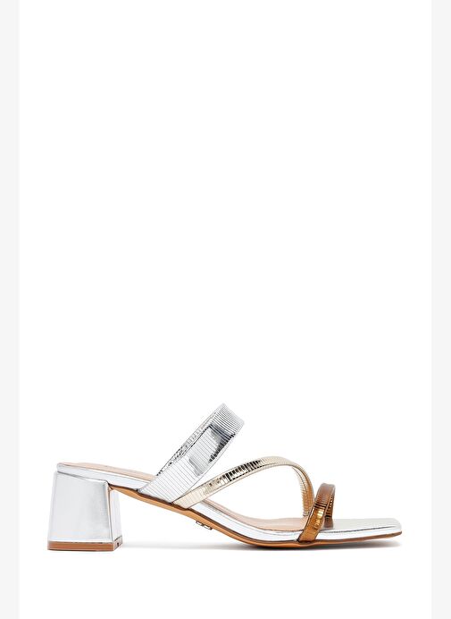 Kadın Bronz Kısa Kalın Topuklu Metalik Terlik 25SFD442432 - Görsel 2