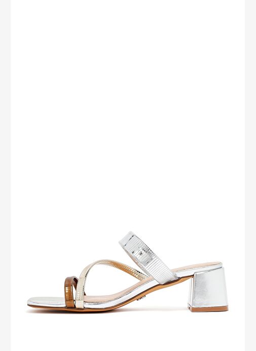 Kadın Bronz Kısa Kalın Topuklu Metalik Terlik 25SFD442432 - Görsel 5