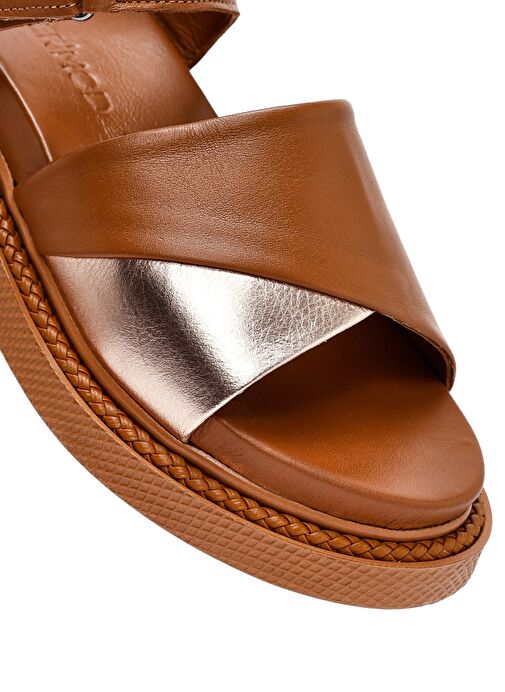 Kadın Taba Bantlı Kalın Tabanlı Deri Sandalet 25SFD301018 - Görsel 9