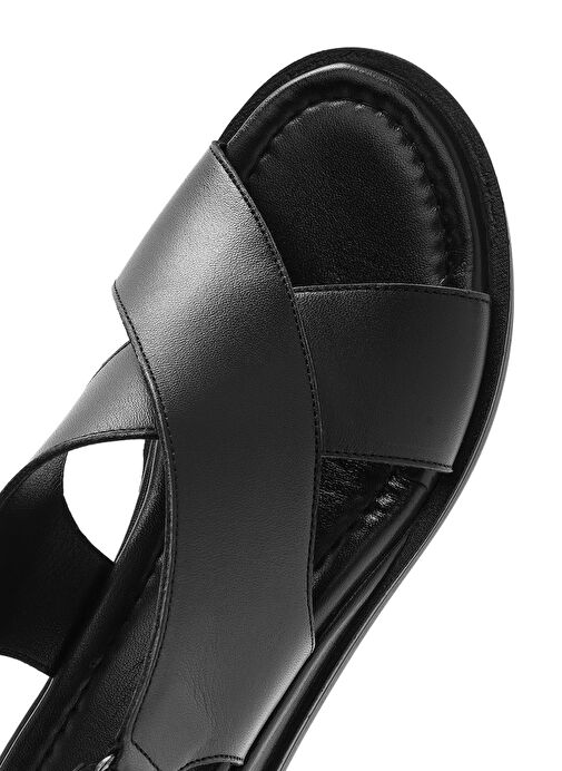 Kadın Siyah Bantlı Deri Sandalet 25SFD362618 - Görsel 9