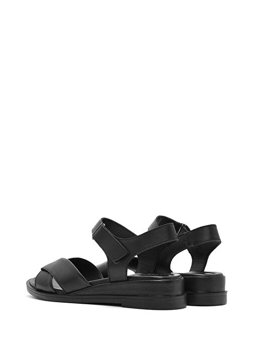 Kadın Siyah Bantlı Deri Sandalet 25SFD362818 - Görsel 6