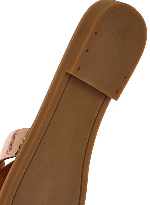 Kadın Altın Metalik Deri Terlik 25SFD361532 - Görsel 9