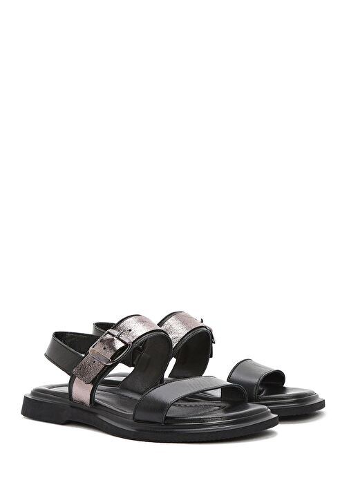 Kadın Siyah Tokalı Deri Sandalet 25SFD363014 - Görsel 4