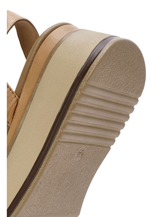 Kadın Taba Bilekten Bantlı Kalın Tabanlı Deri Sandalet 25SFD550118 - Görsel 9