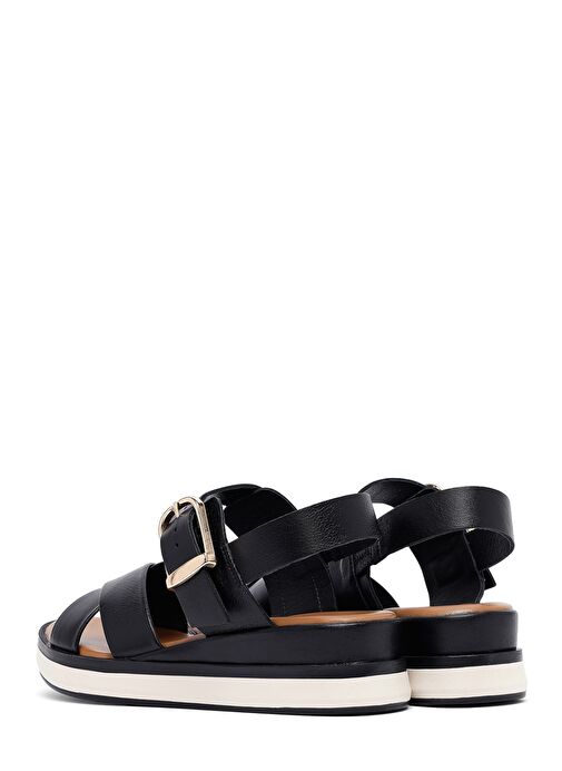 Kadın Siyah Bilekten Tokalı Kalın Tabanlı Deri Sandalet 25SFD550418 - Görsel 6