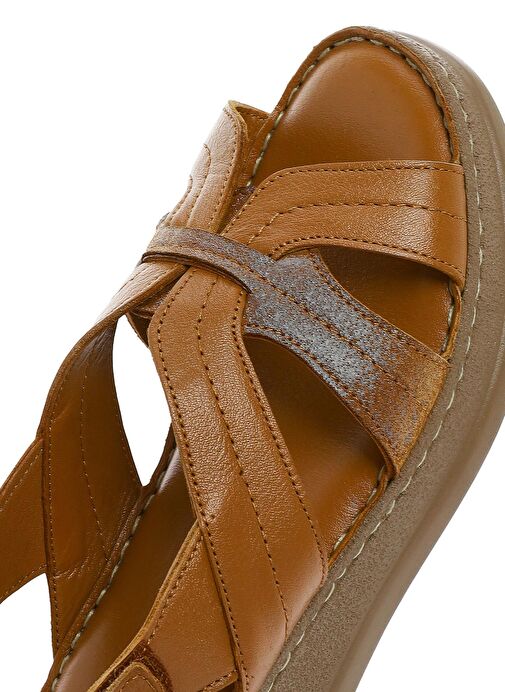 Kadın Taba Kalın Tabanlı Deri Comfort Sandalet 25SFD321314 - Görsel 9