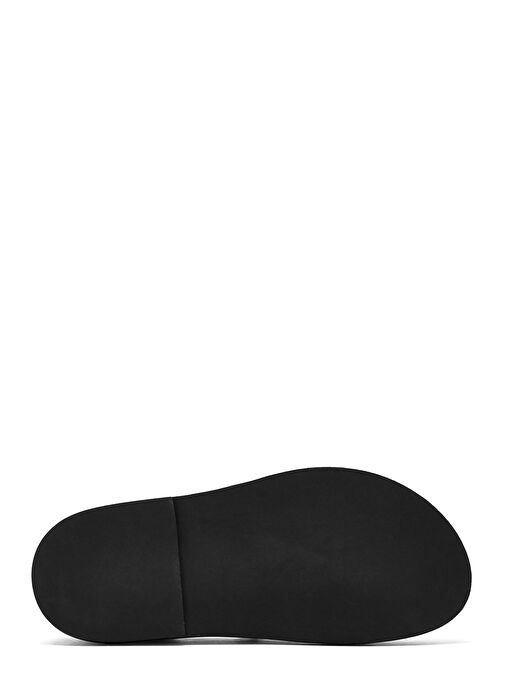 Kadın Siyah Bilekten Bağlamalı Metal Detaylı Deri Sandalet 25SFD270318 - Görsel 5