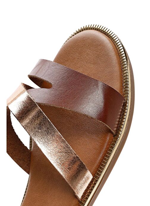 Kadın Kahverengi Bilekten Tokalı Deri Sandalet 25SFD360814 - Görsel 9