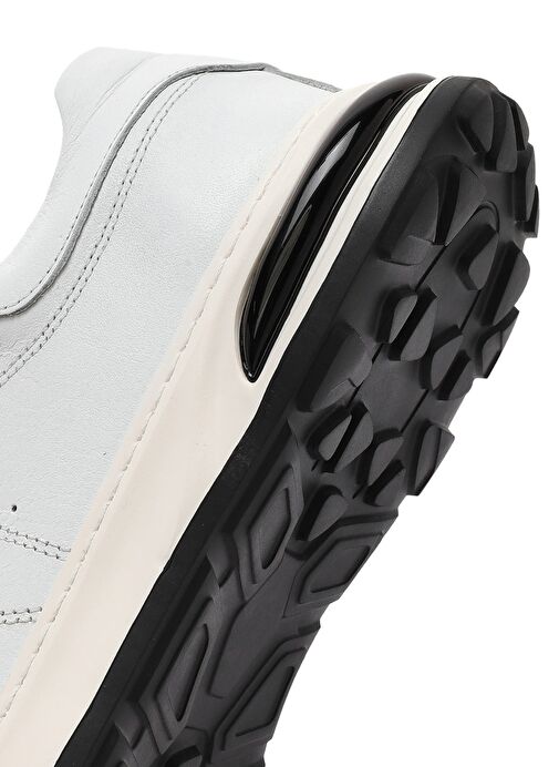 Erkek Beyaz Bağcıklı Kalın Tabanlı Deri Sneaker 25SFD675018 - Görsel 9