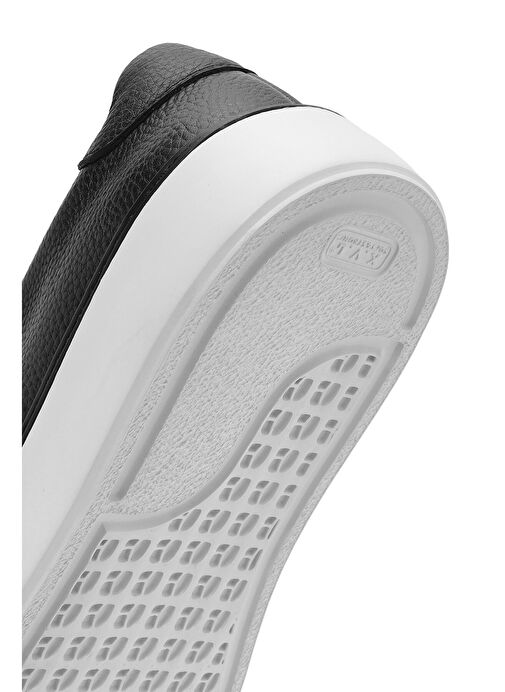 Erkek Siyah Bağcıklı Kalın Tabanlı Deri Sneaker 25SFD6124FT - Görsel 9