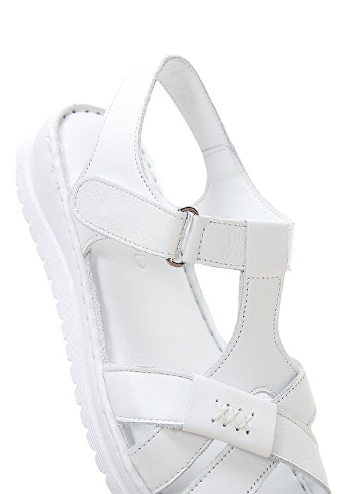 Kadın Beyaz Bantlı Deri Comfort Sandalet 25SFD340318 - Görsel 9
