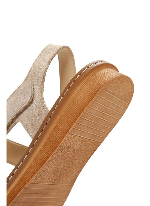 Kadın Bej Süet Deri Comfort Sandalet 25SFD340210 - Görsel 8