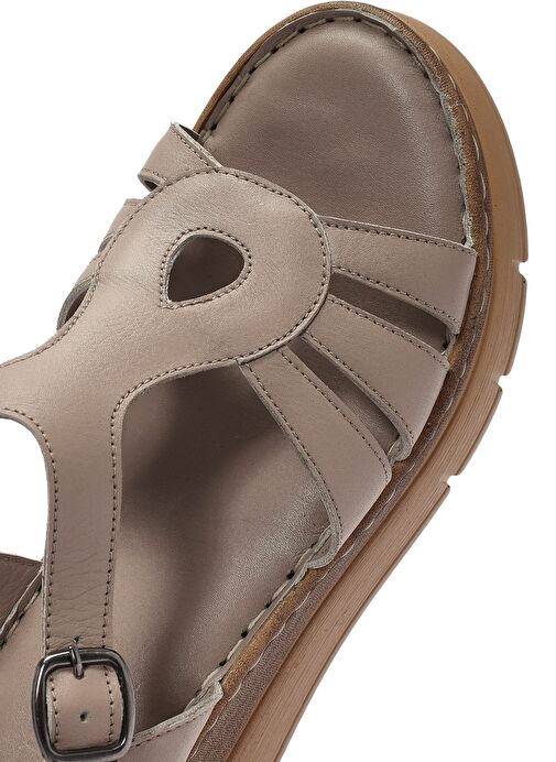 Kadın Vizon Bilekten Bantlı Dolgu Topuklu Deri Comfort Sandalet 25SFD341918 - Görsel 9
