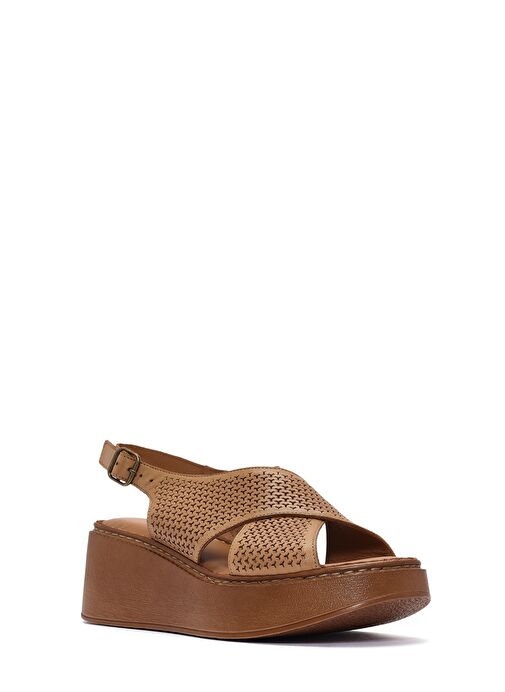 Kadın Taba Bilekten Bağlamalı Baskılı Dolgu Topuklu Deri Comfort Sandalet 25SFD342126 - Görsel 8