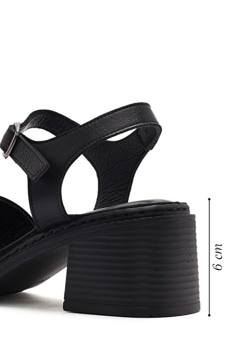 Kadın Siyah Bilekten Bağlamalı Kalın Topuklu Deri Sandalet 25SFD342918 - Görsel 3