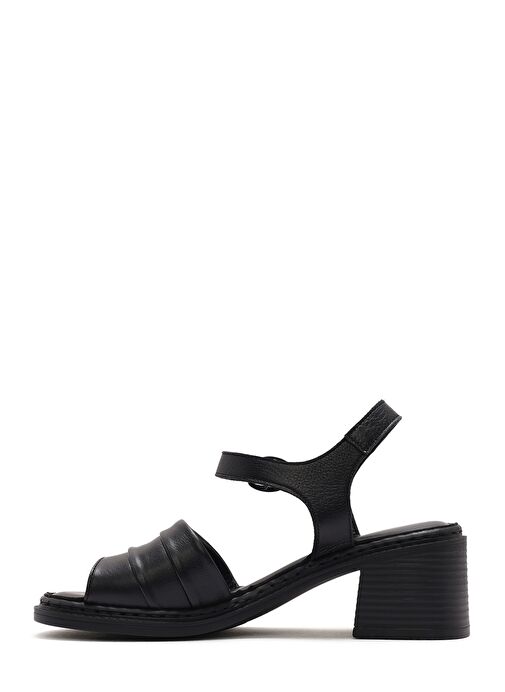 Kadın Siyah Bilekten Bağlamalı Kalın Topuklu Deri Sandalet 25SFD342918 - Görsel 5