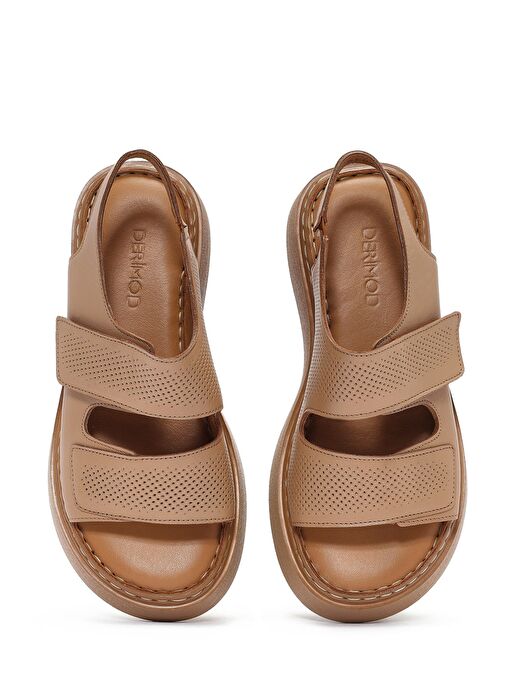 Kadın Camel Bantlı Kalın Tabanlı Deri Comfort Sandalet 25SFD342226 - Görsel 8