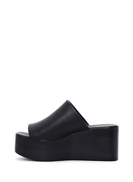 Kadın Siyah Dolgu Topuklu Deri Terlik 25SFD150318 - Görsel 3