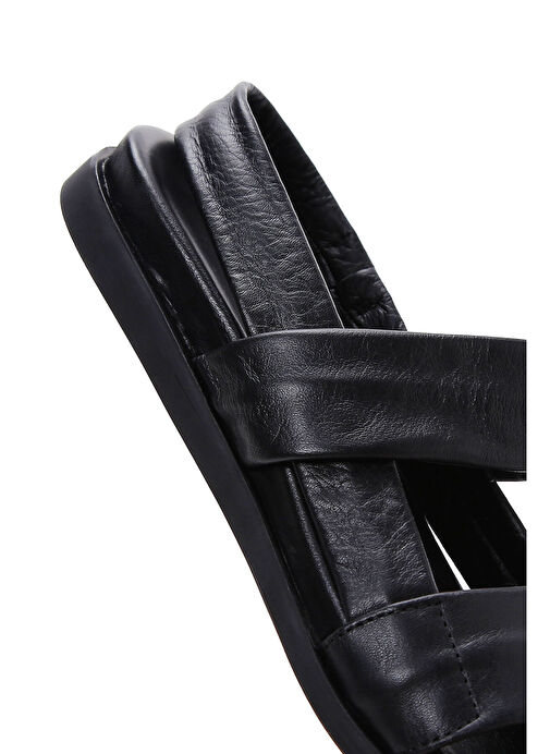 Kadın Siyah Deri Sandalet 25SFD150718 - Görsel 8